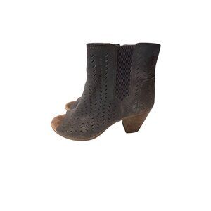 TOMS Charcoal Gray Perforated Suede Peep Toe Ankle Boots Size 5.5